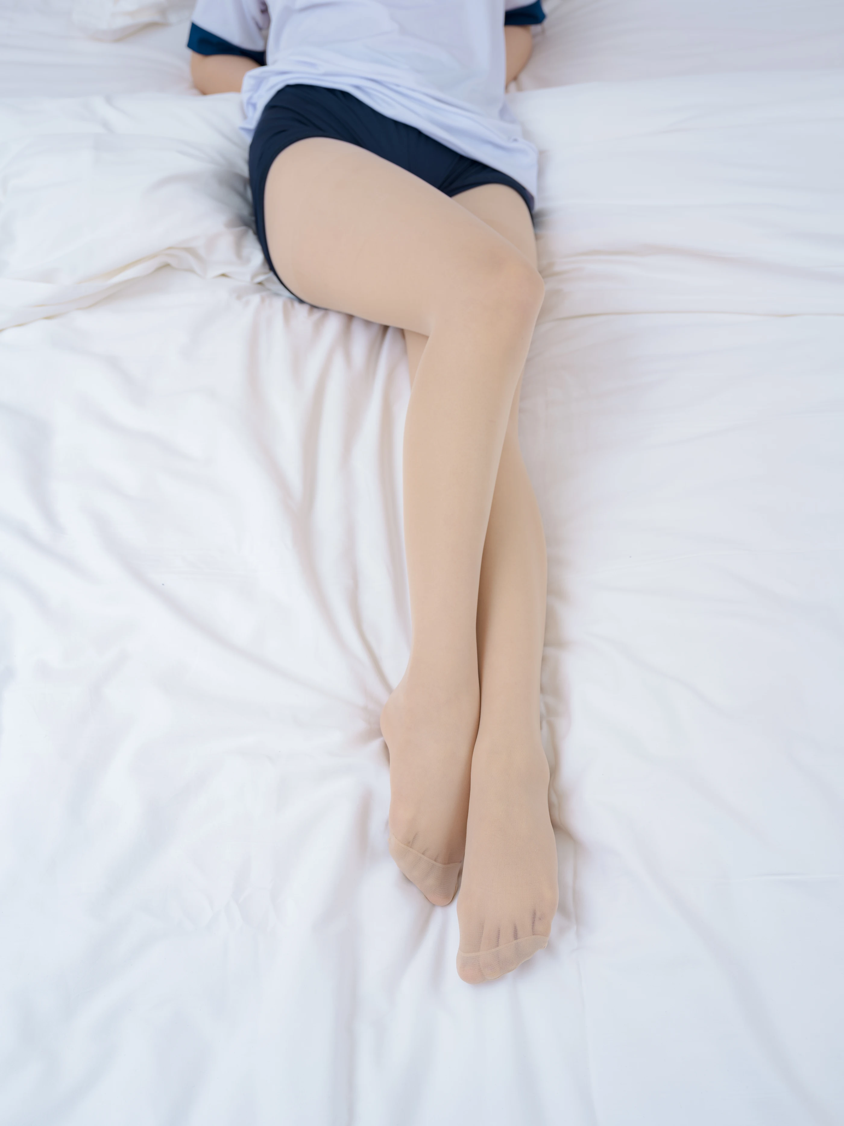 森萝财团 晴涩001 乃晴 肉丝 15D 超薄 [109P 1V]插图6